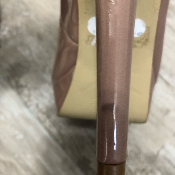 Stunning Enzo Angiolini mauve/nude heels. - Picture 5 of 5